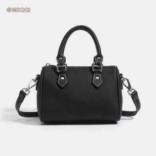 Genuine leather Boston bag in black front view